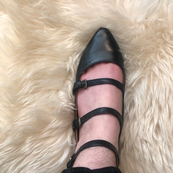 Gothic Pointed Toe Buckle Flats Pikes - Picture 4 of 9